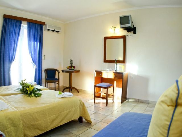 Zante Village Hotel Аликанас Экстерьер фото
